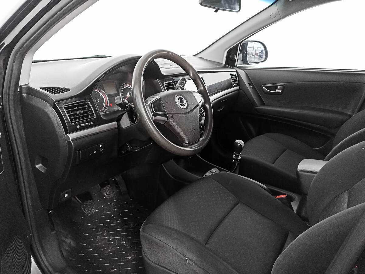 SsangYong Actyon б/у, 2013, Механическая. Фото: #14