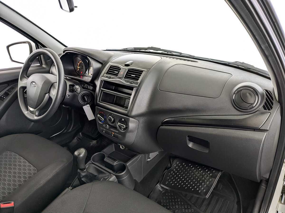 Lada (ВАЗ) Granta б/у, 2022, Механическая. Фото: #10