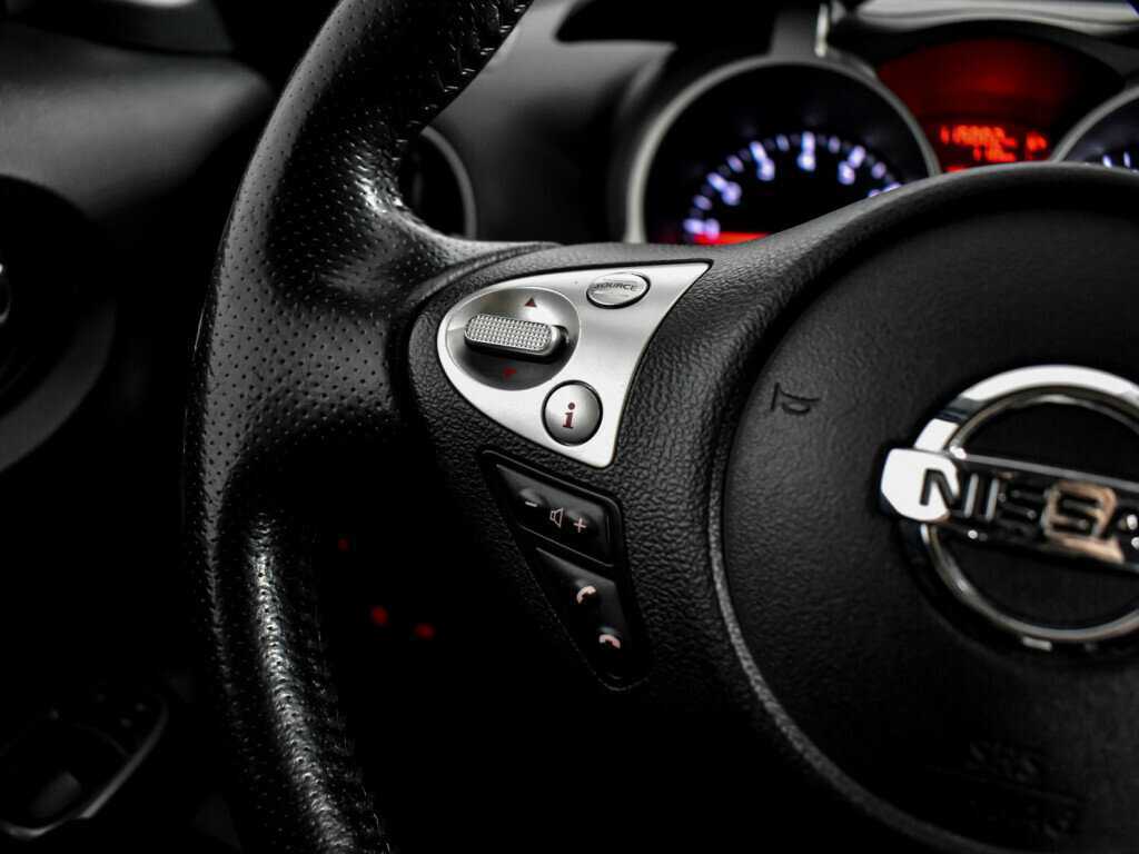 Nissan Juke б/у, 2014, Механическая. Фото: #16