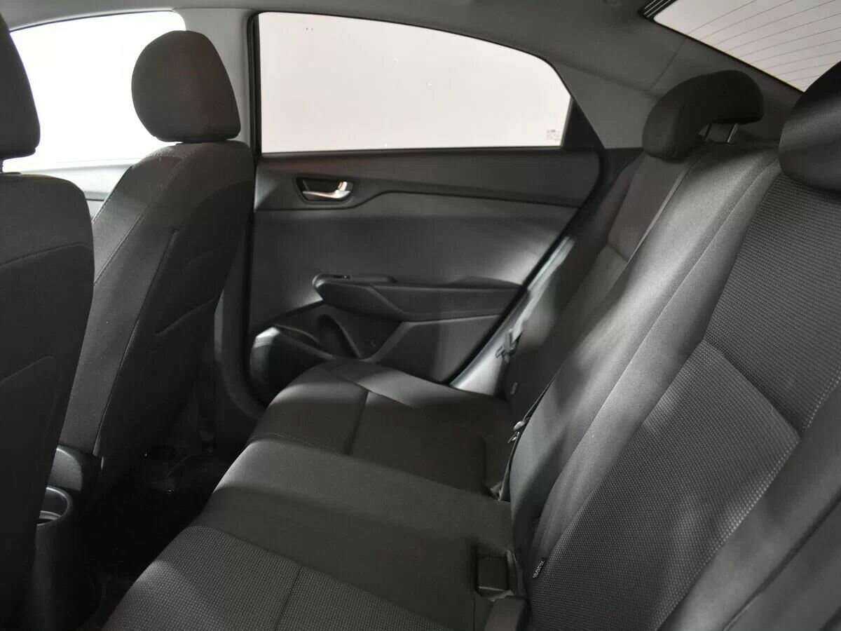 Hyundai Solaris б/у, 2020, Автоматическая. Фото: #4