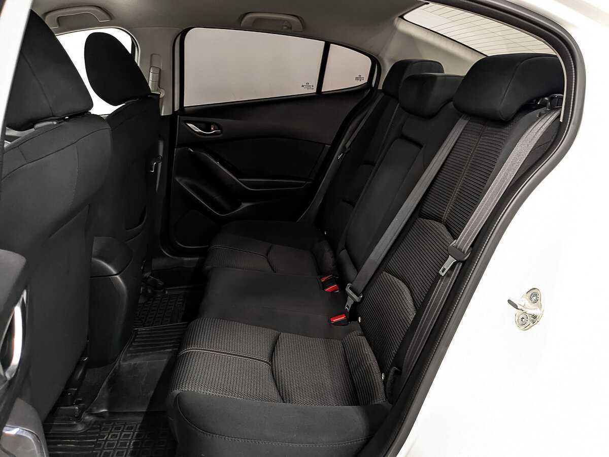 Mazda 3 б/у, 2018, Автоматическая. Фото: #15