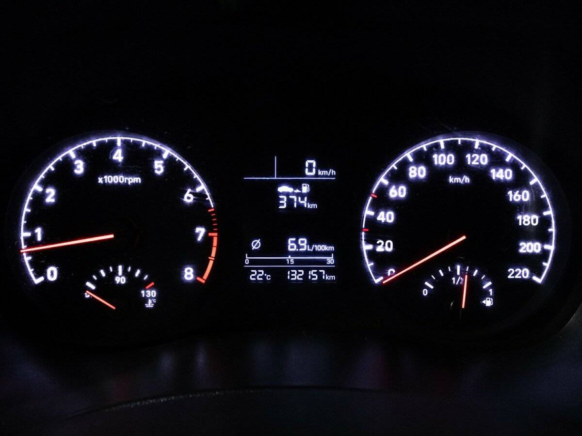 Hyundai Solaris б/у, 2019, Механическая. Фото: #11