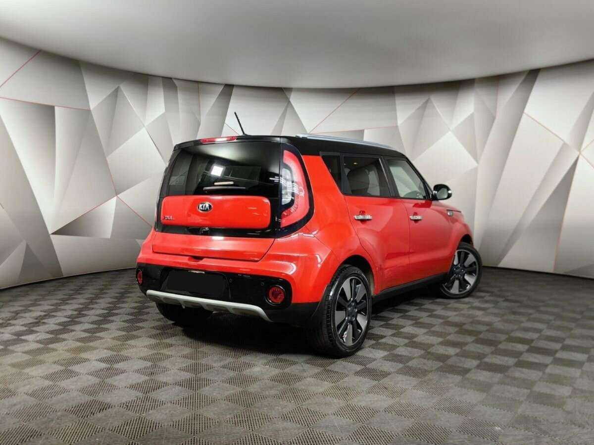 Kia Soul б/у, 2018, Автоматическая. Фото: #1
