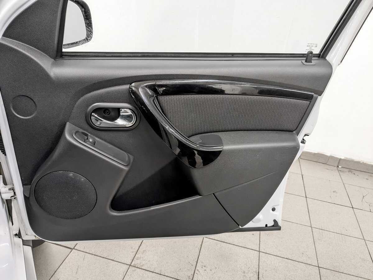 Renault Duster б/у, 2020, Механическая. Фото: #22