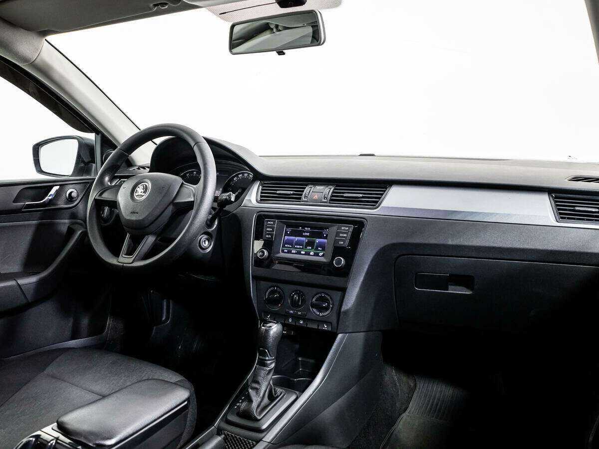 Skoda Rapid б/у, 2016, Автоматическая. Фото: #7