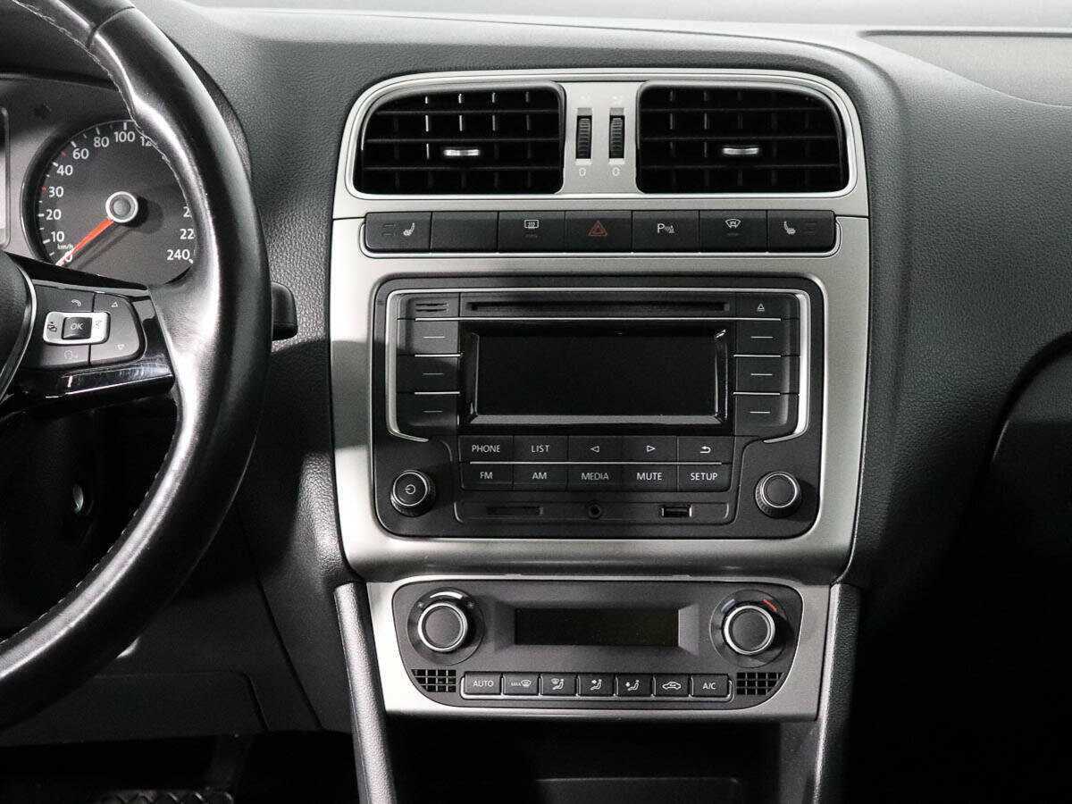 Volkswagen Polo б/у, 2017, Автоматическая. Фото: #13