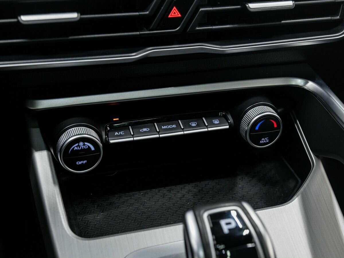 Geely Coolray б/у, 2022, Роботизированная. Фото: #20