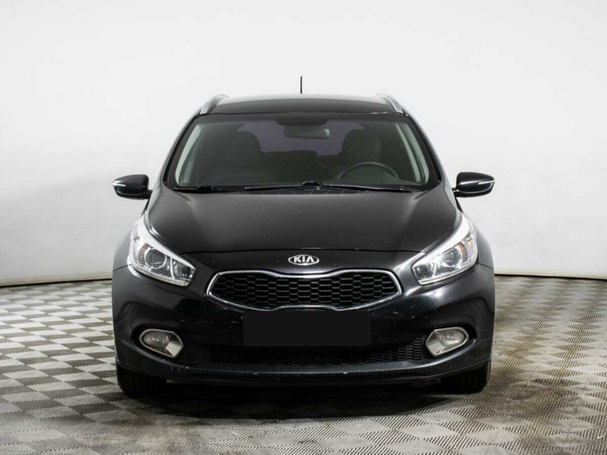 Kia Ceed б/у, 2014, Автоматическая. Фото: #1
