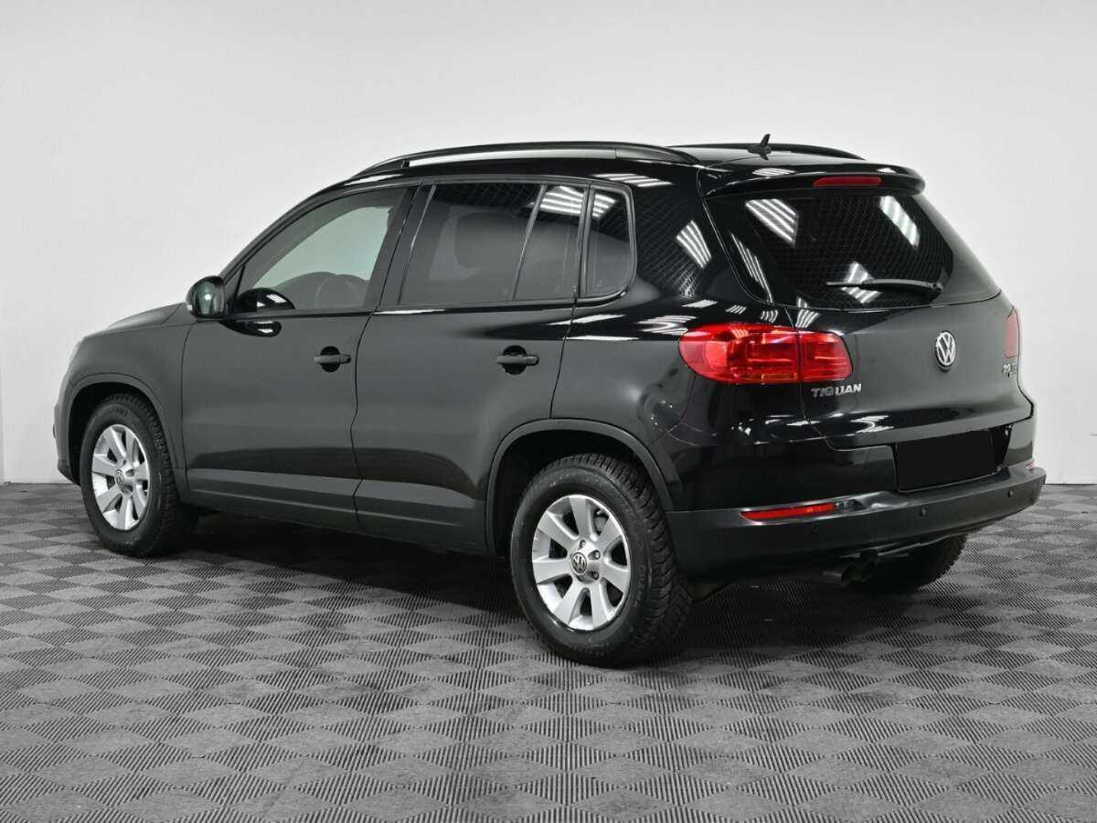 Volkswagen Tiguan б/у, 2013, Автоматическая. Фото: #3