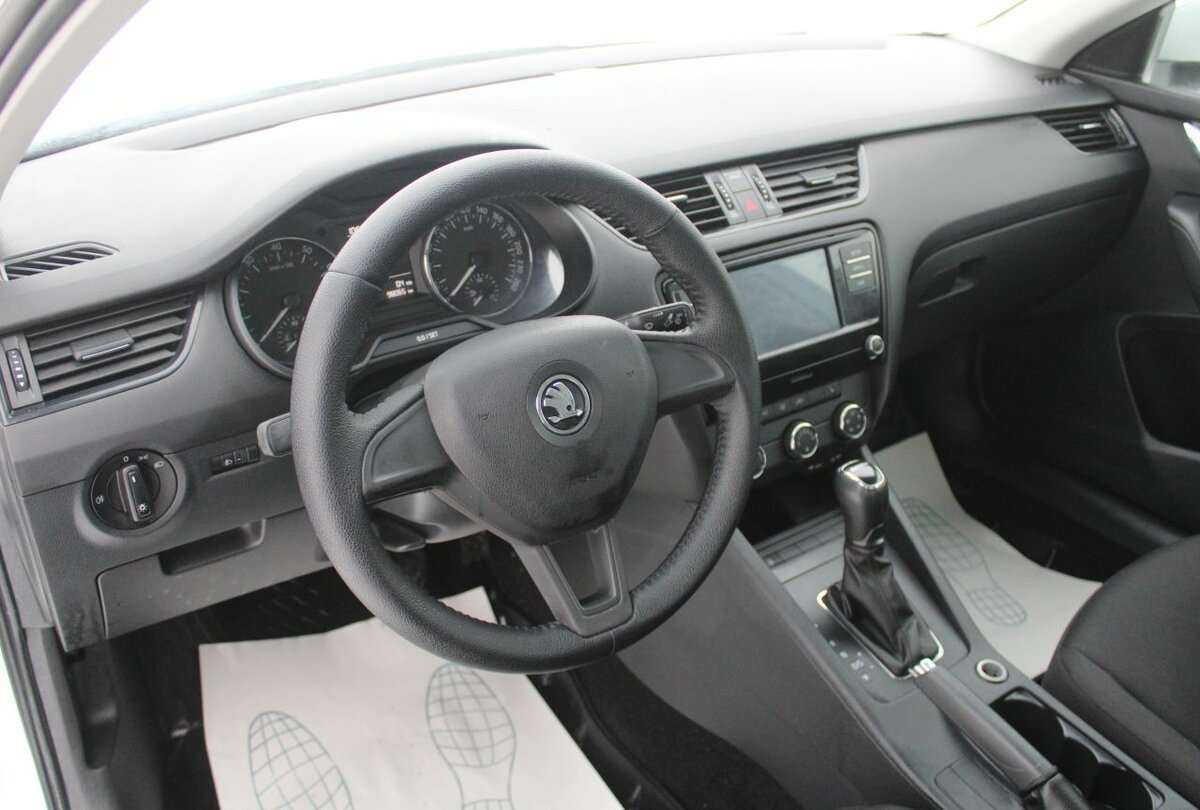 Skoda Octavia б/у, 2017, Автоматическая. Фото: #12