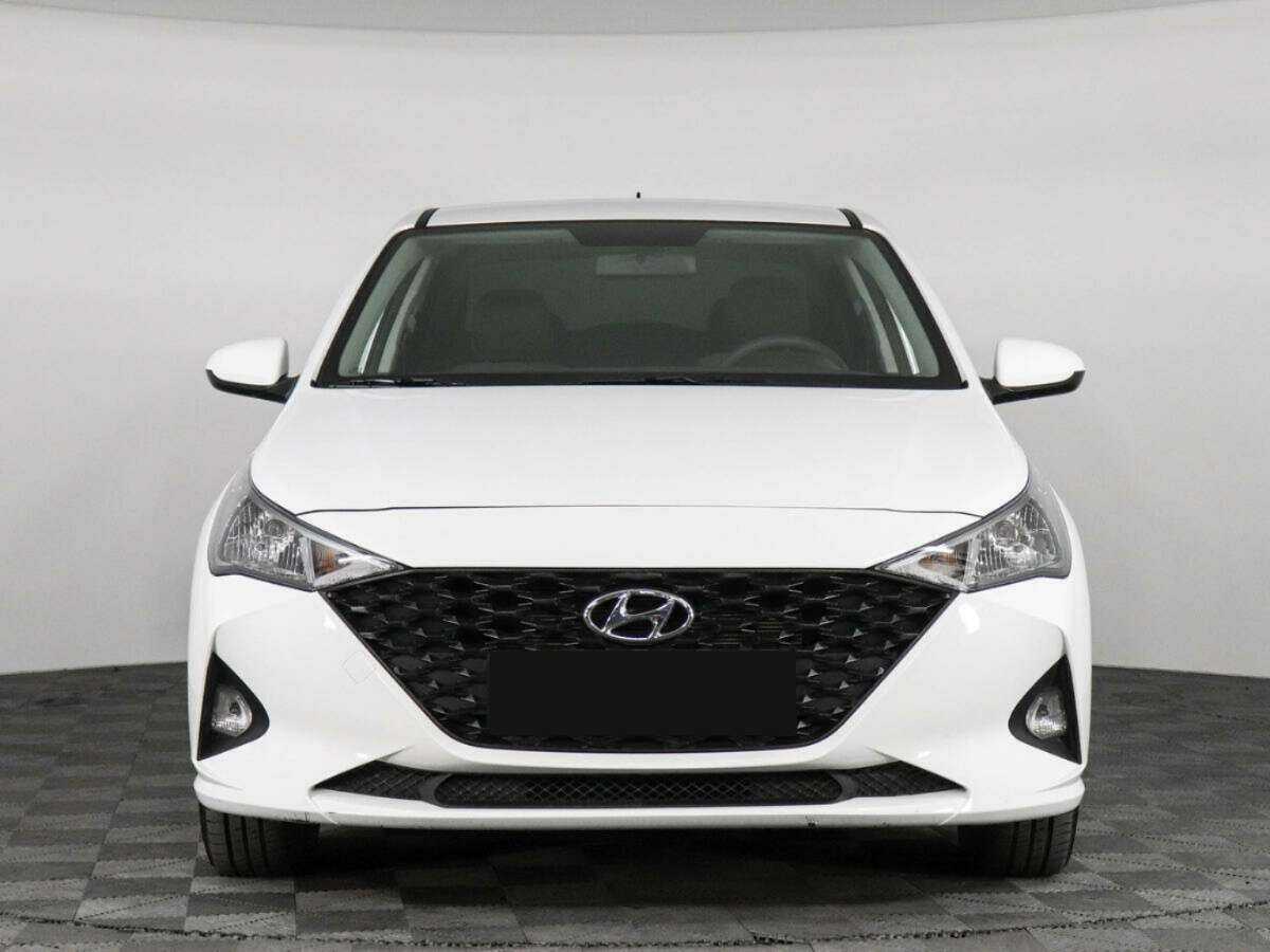 Hyundai Solaris б/у, 2022, Автоматическая. Фото: #1