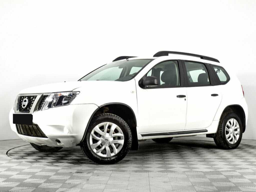 Nissan Terrano б/у, 2016, Механическая. Посмотреть фото