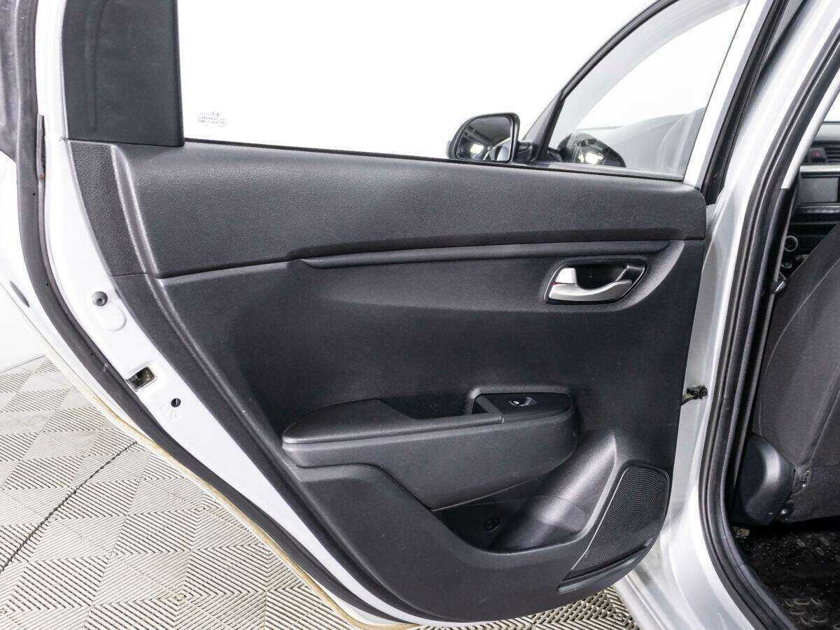 Kia Rio б/у, 2020, Автоматическая. Фото: #26