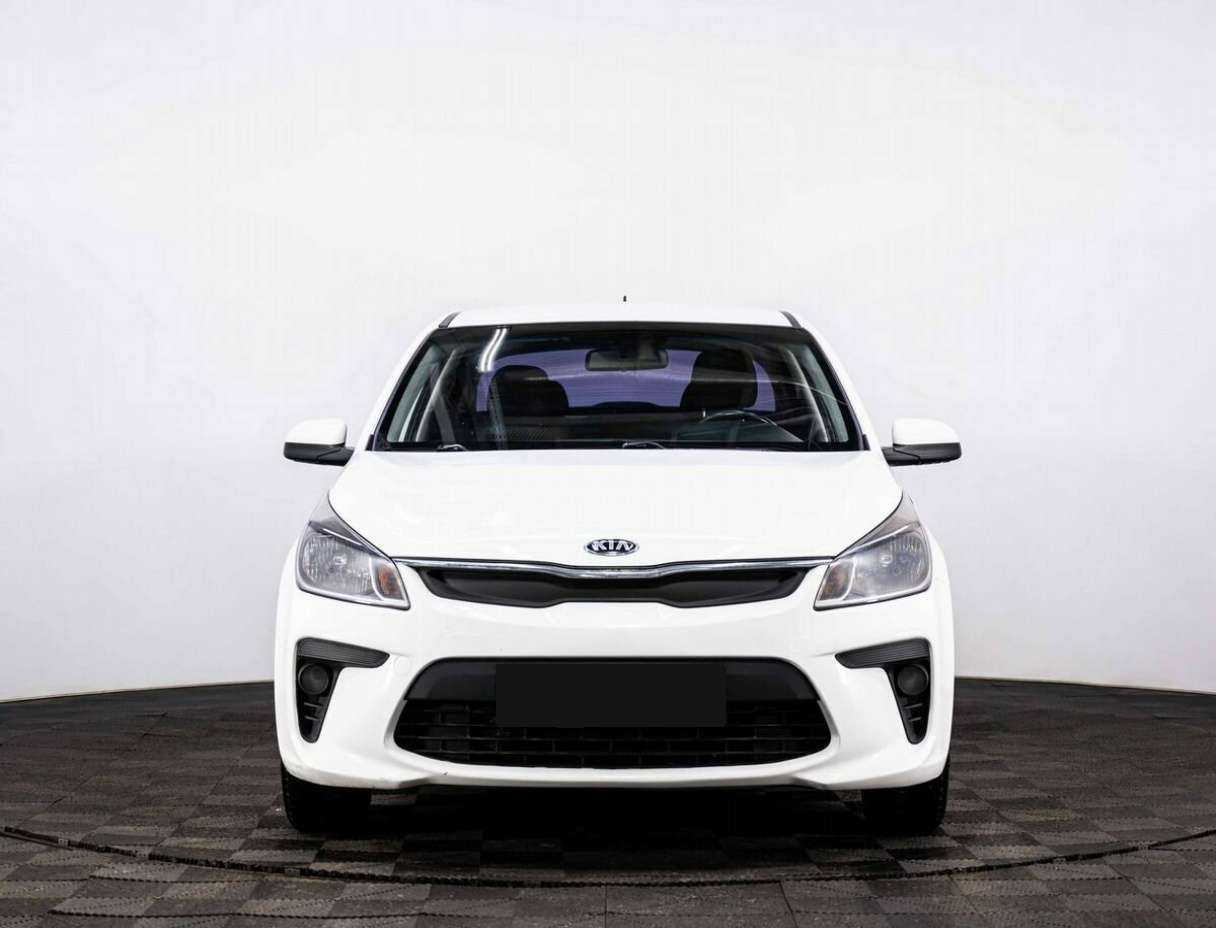 Kia Rio б/у, 2018, Механическая. Фото: #1