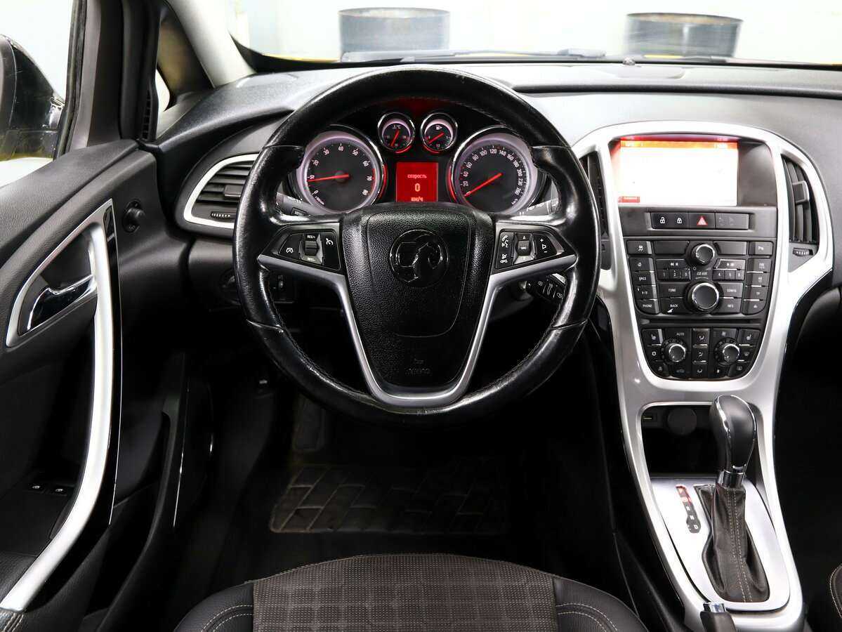 Opel Astra б/у, 2014, Автоматическая. Фото: #11
