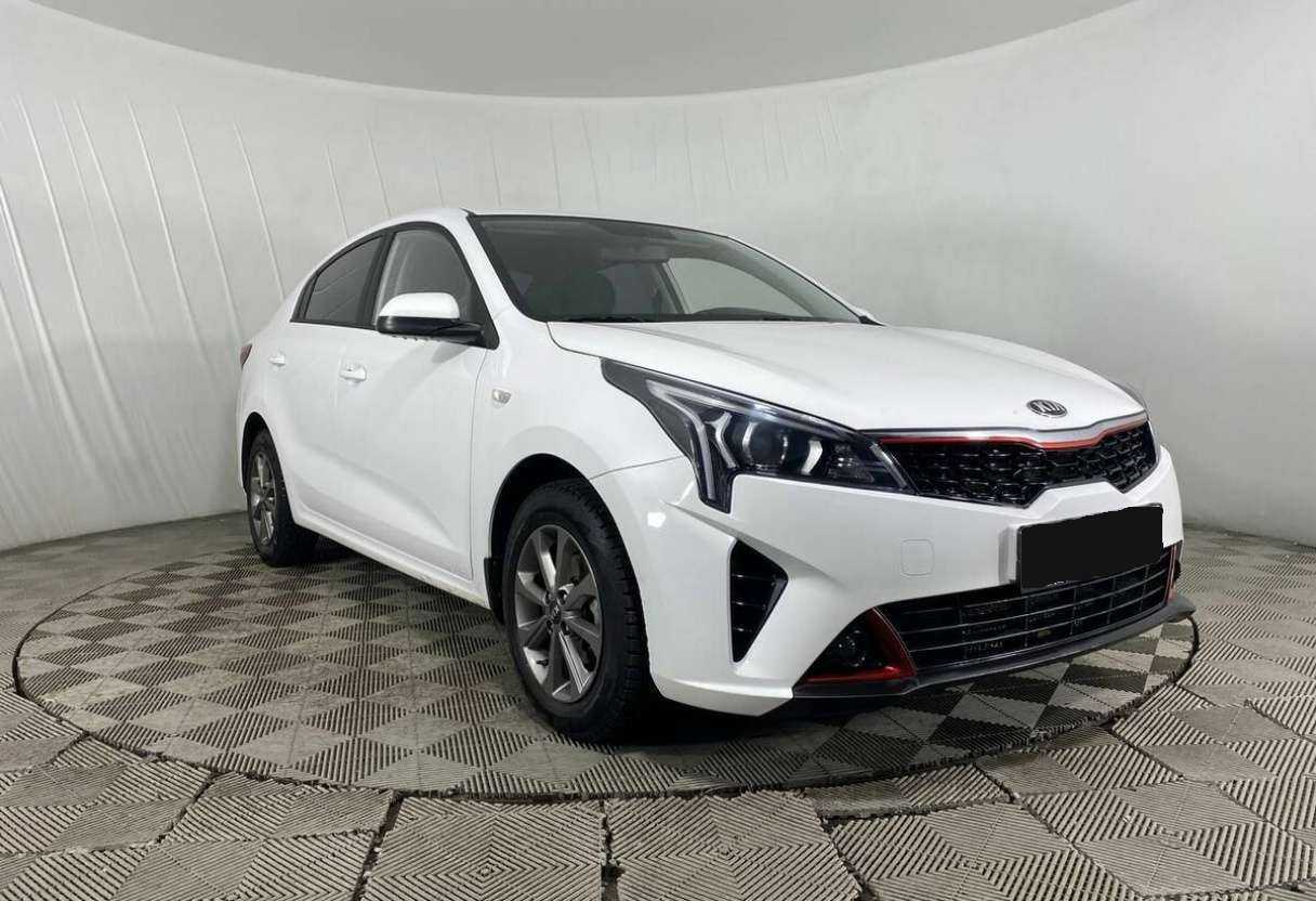 Kia Rio б/у, 2021, Автоматическая. Фото: #2