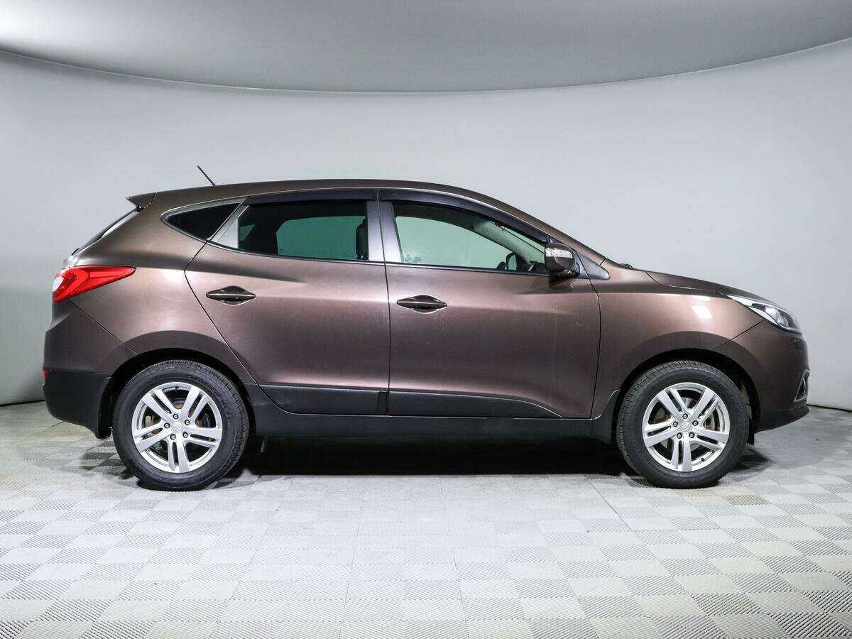 Hyundai ix35 б/у, 2014, Автоматическая. Фото: #3