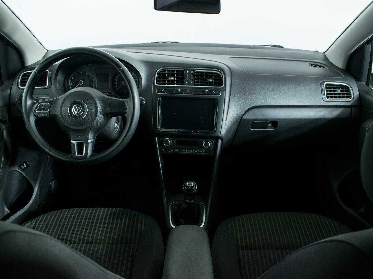 Volkswagen Polo б/у, 2014, Механическая. Фото: #11