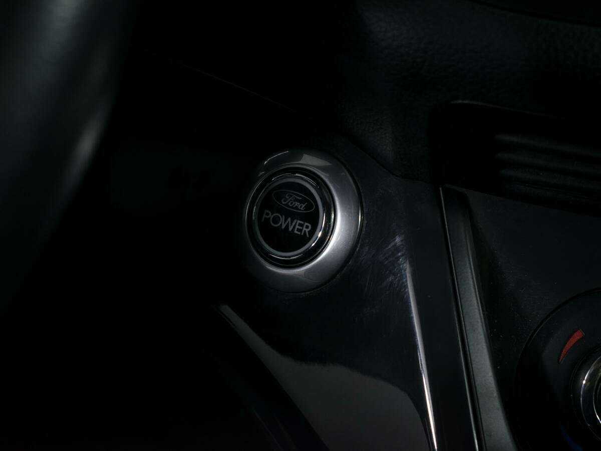 Ford Kuga б/у, 2013, Автоматическая. Фото: #13