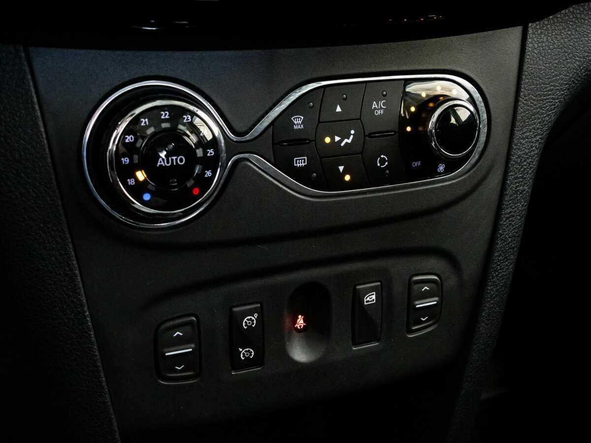 Renault Sandero б/у, 2018, Автоматическая. Фото: #9