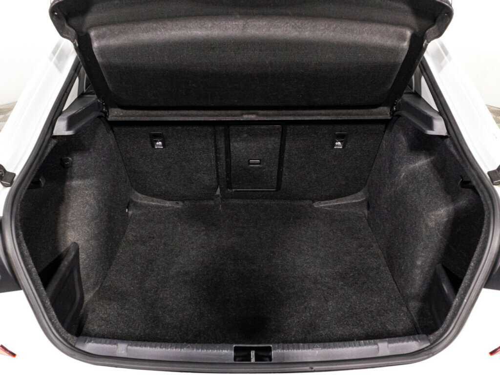 Volkswagen Polo б/у, 2021, Автоматическая. Фото: #13