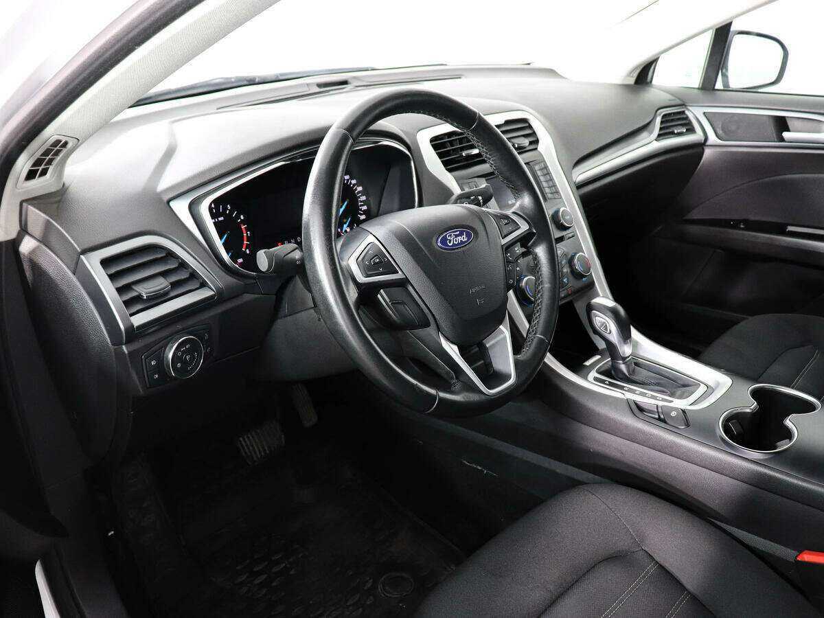 Ford Mondeo б/у, 2017, Автоматическая. Фото: #5