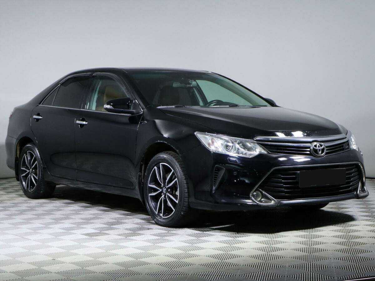 Toyota Camry б/у, 2016, Автоматическая. Фото: #2