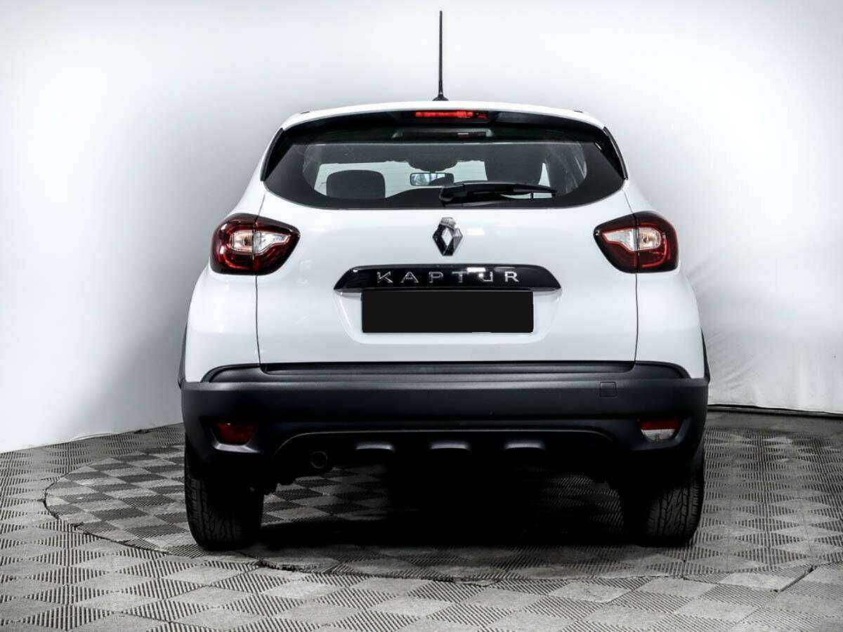 Renault Kaptur б/у, 2022, Механическая. Фото: #4