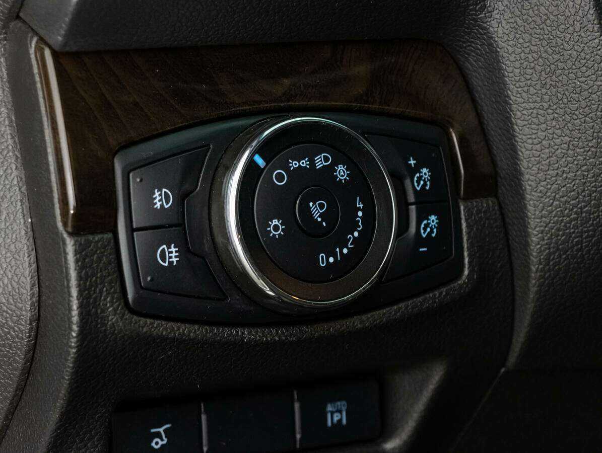 Ford Explorer б/у, 2014, Автоматическая. Фото: #15