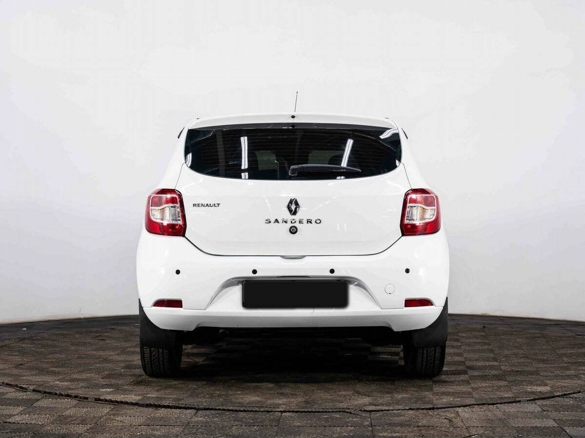Renault Sandero б/у, 2016, Механическая. Фото: #4