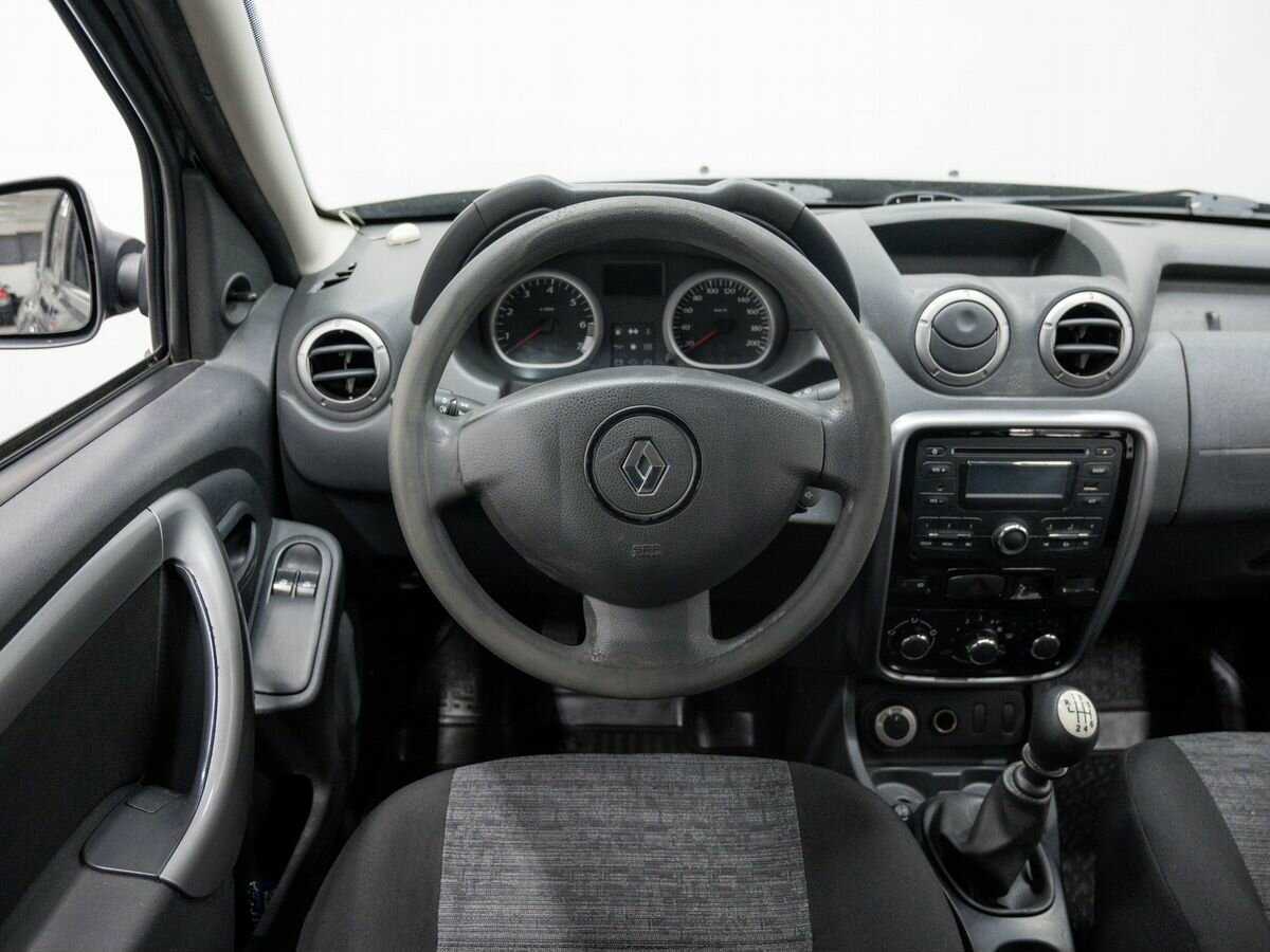 Renault Duster б/у, 2013, Механическая. Фото: #10