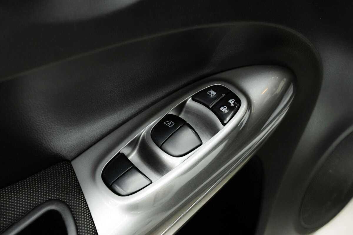 Nissan Juke б/у, 2014, Вариатор. Фото: #12