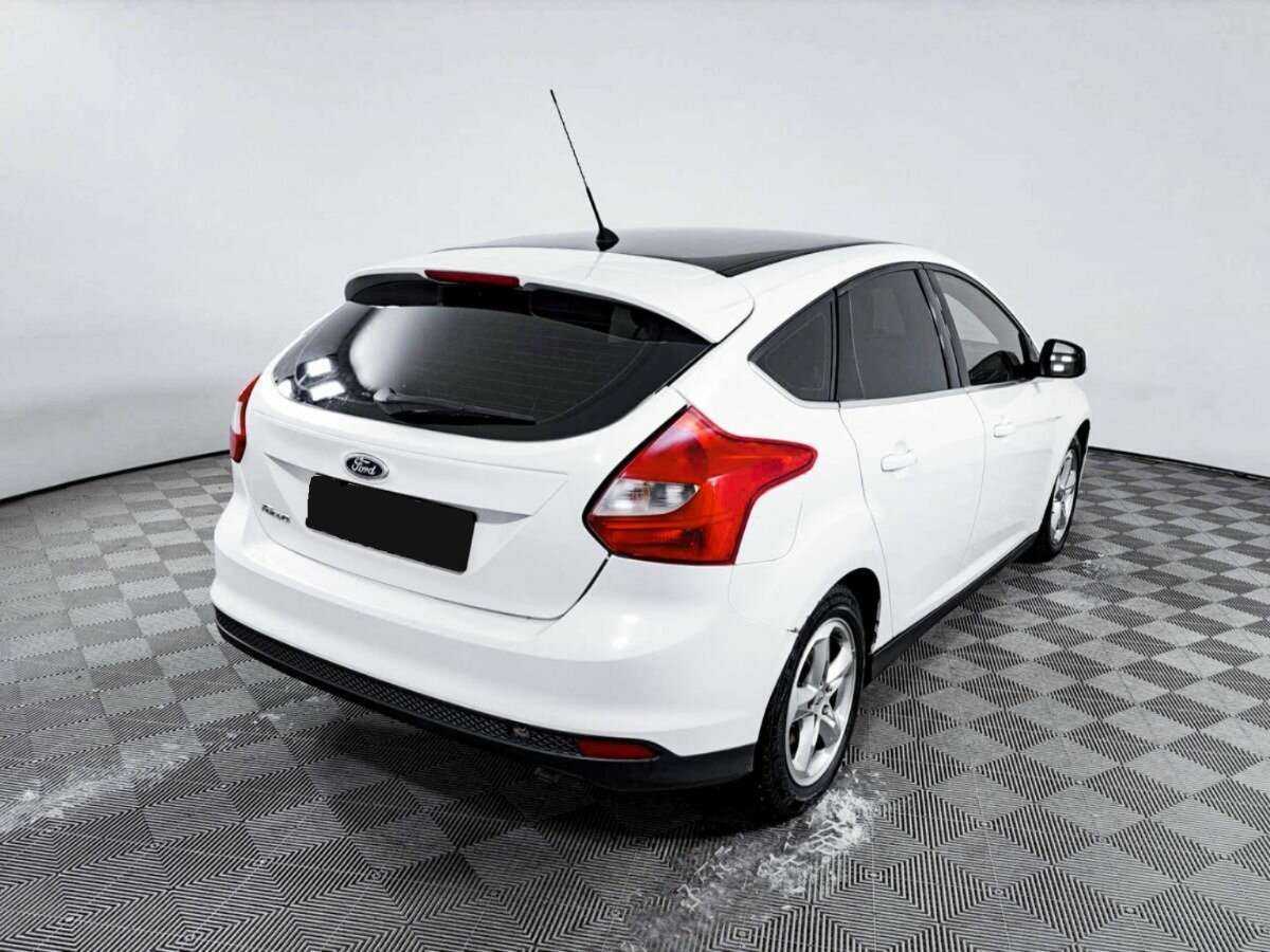 Ford Focus б/у, 2012, Механическая. Фото: #4