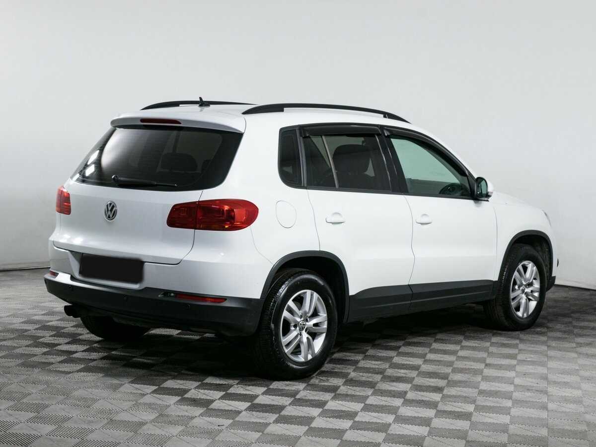Volkswagen Tiguan б/у, 2015, Автоматическая. Фото: #3