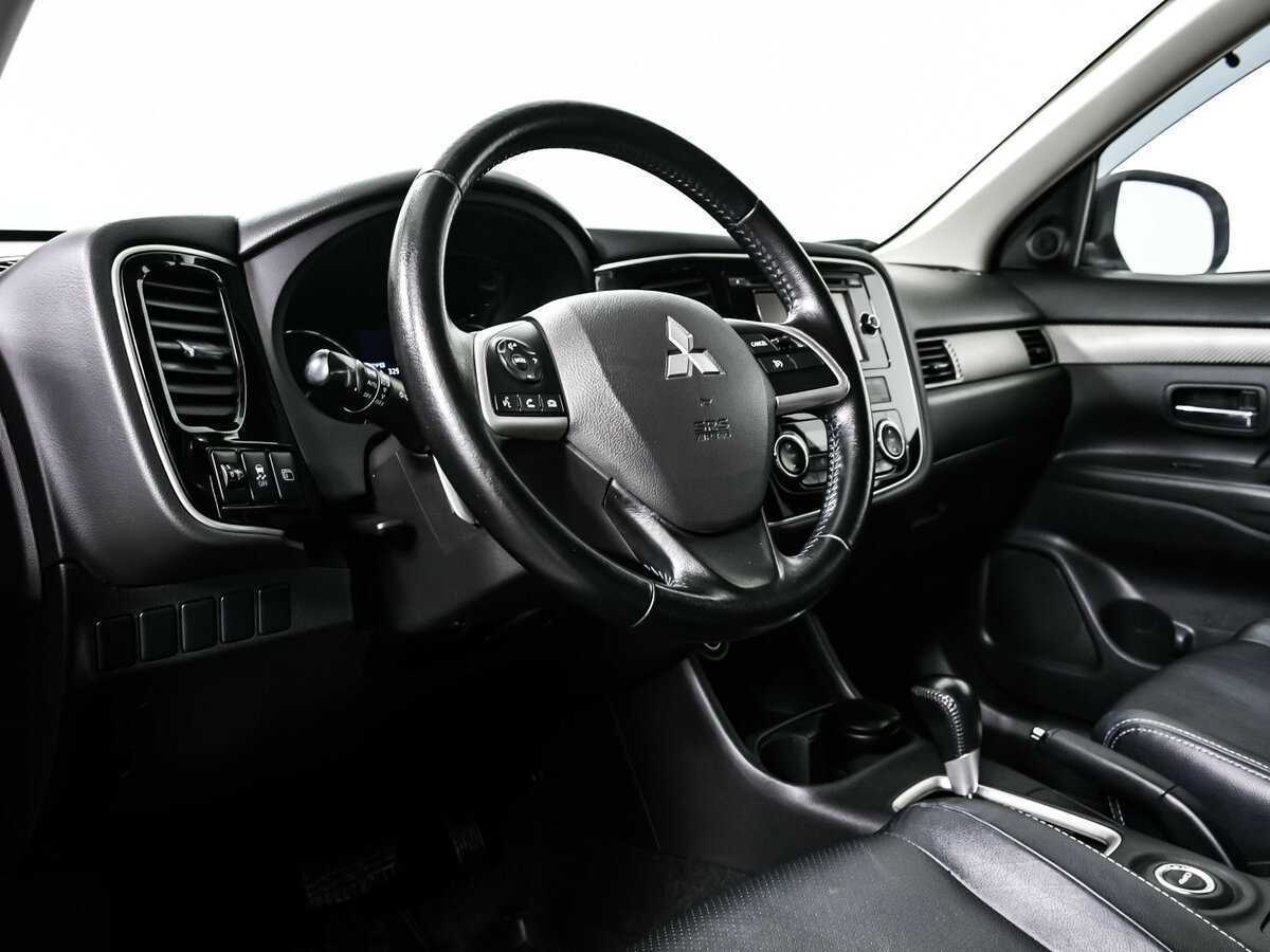 Mitsubishi Outlander б/у, 2014, Вариатор. Фото: #12