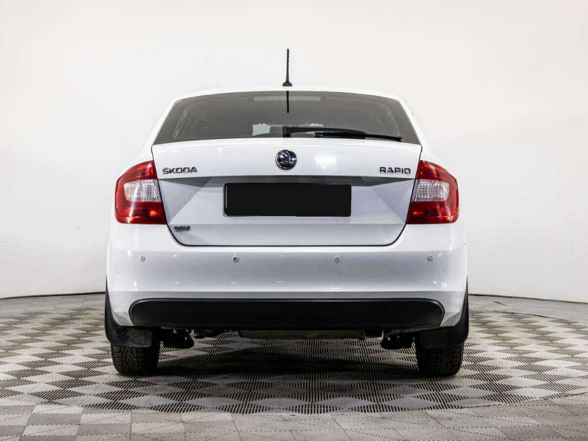 Skoda Rapid б/у, 2016, Автоматическая. Фото: #4