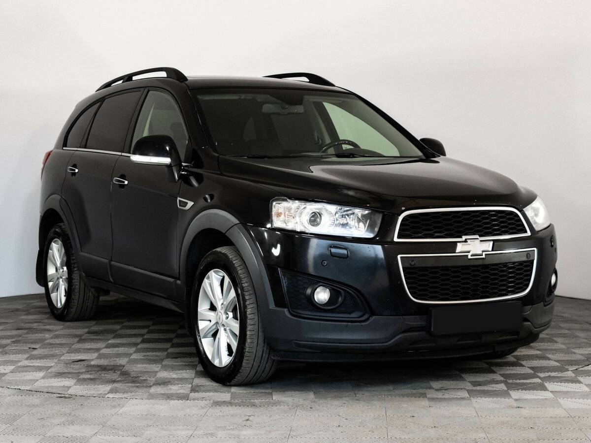 Chevrolet Captiva б/у, 2015, Автоматическая. Фото: #2