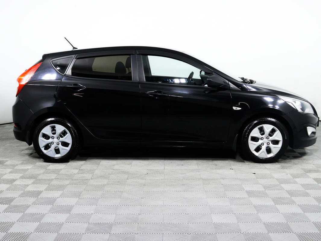 Hyundai Solaris б/у, 2015, Механическая. Фото: #3