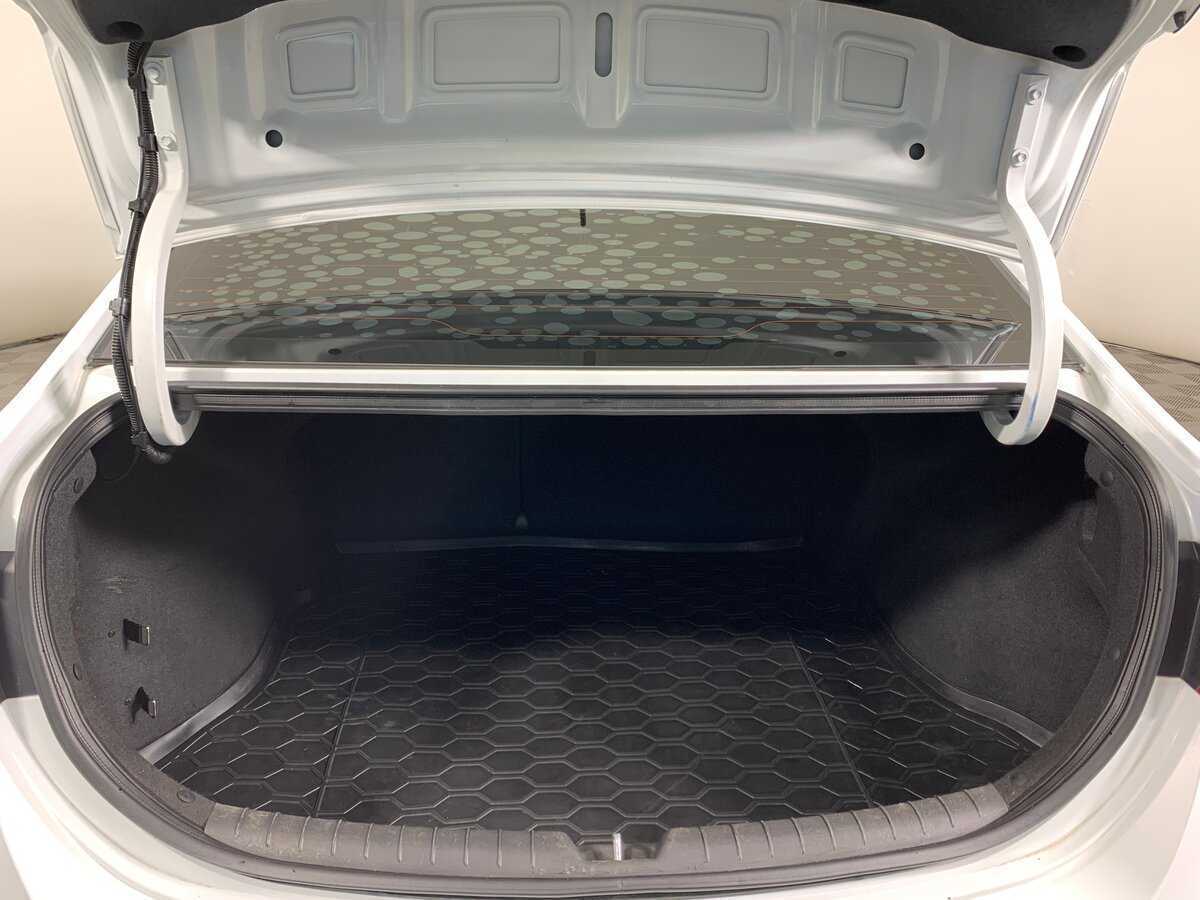 Hyundai Solaris б/у, 2017, Автоматическая. Фото: #18