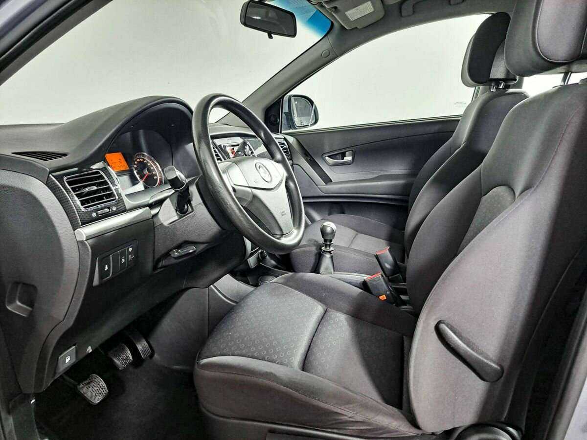 SsangYong Actyon б/у, 2012, Механическая. Фото: #12