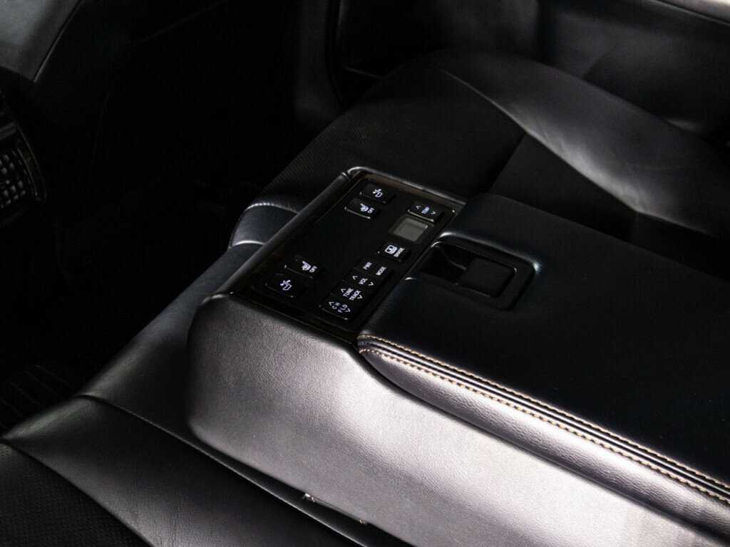 Toyota Camry б/у, 2016, Автоматическая. Фото: #18