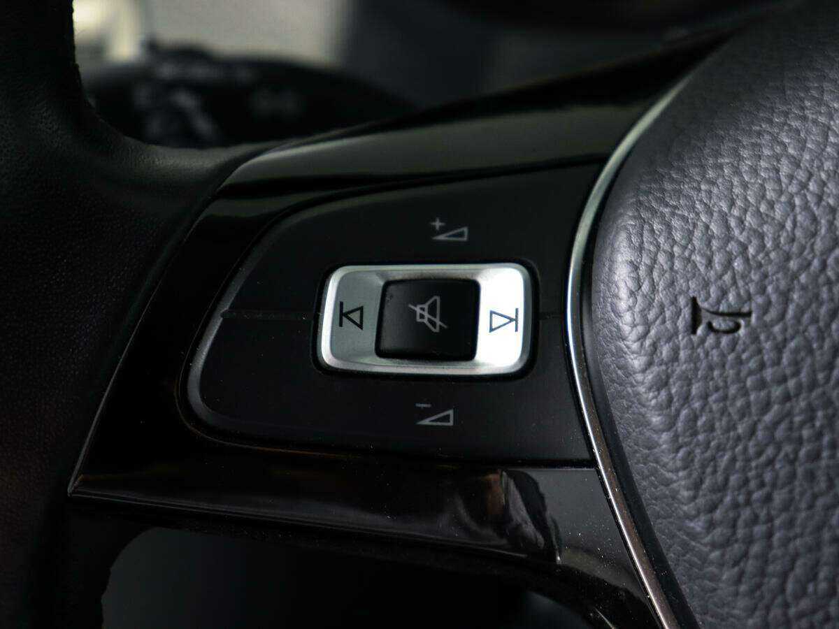 Volkswagen Polo б/у, 2019, Автоматическая. Фото: #15