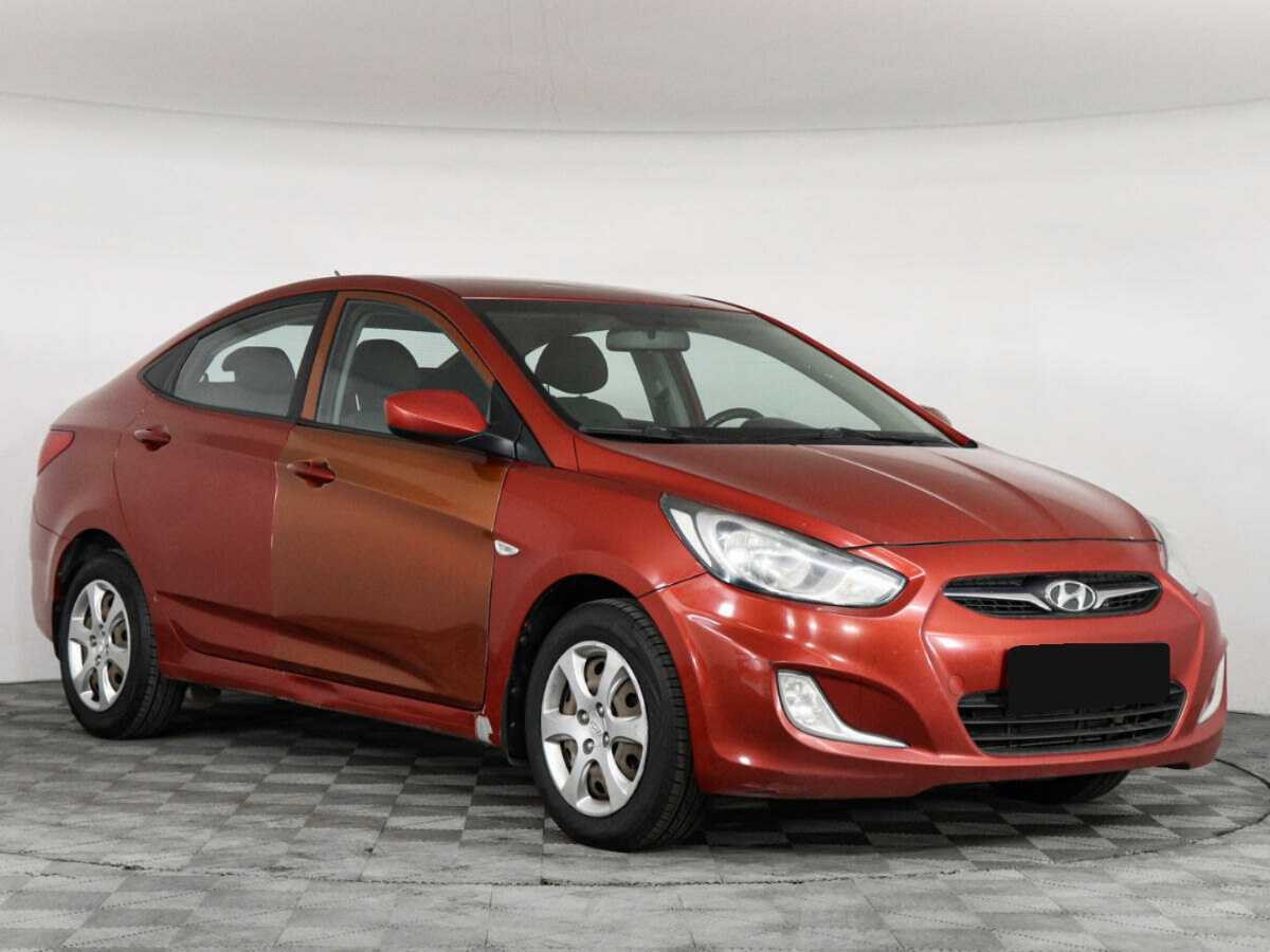 Hyundai Solaris б/у, 2012, Автоматическая. Фото: #1