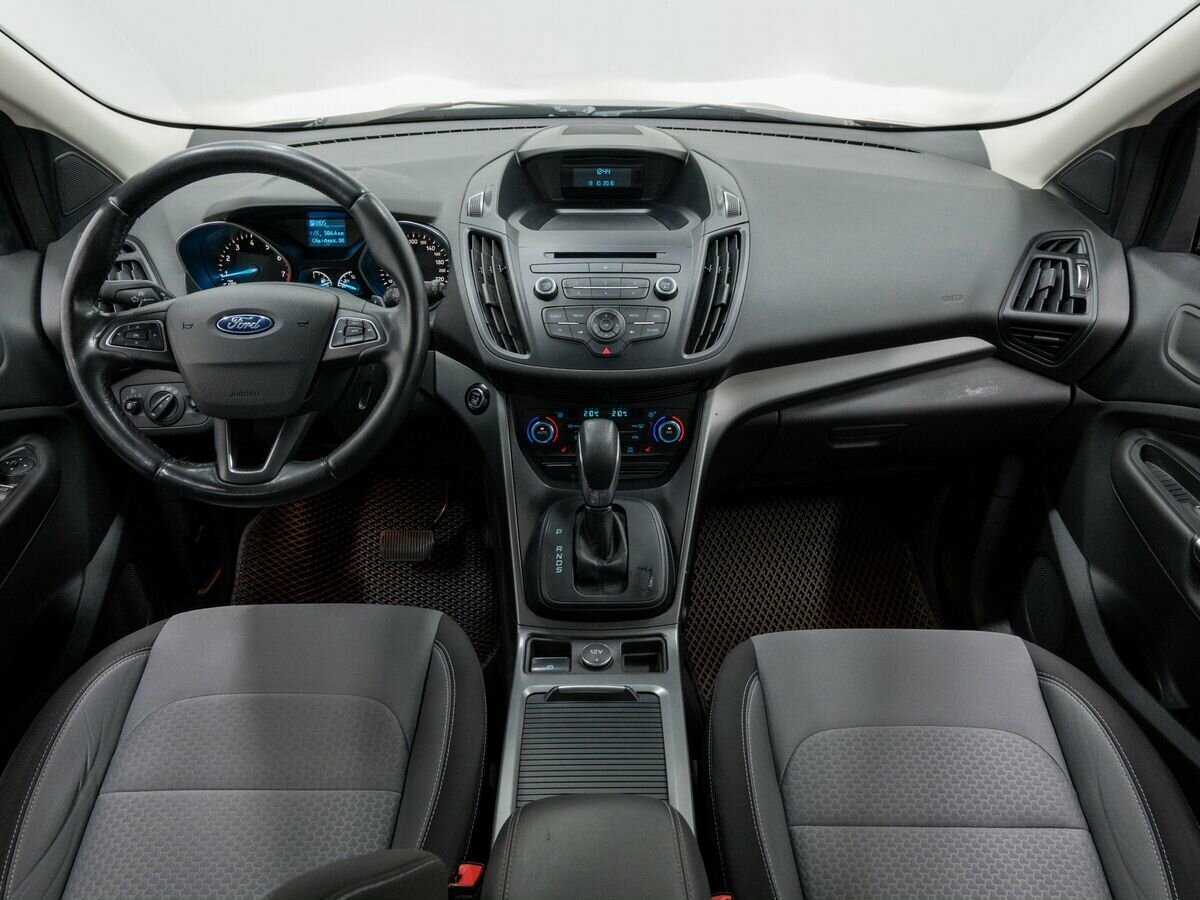 Ford Kuga б/у, 2016, Автоматическая. Фото: #9