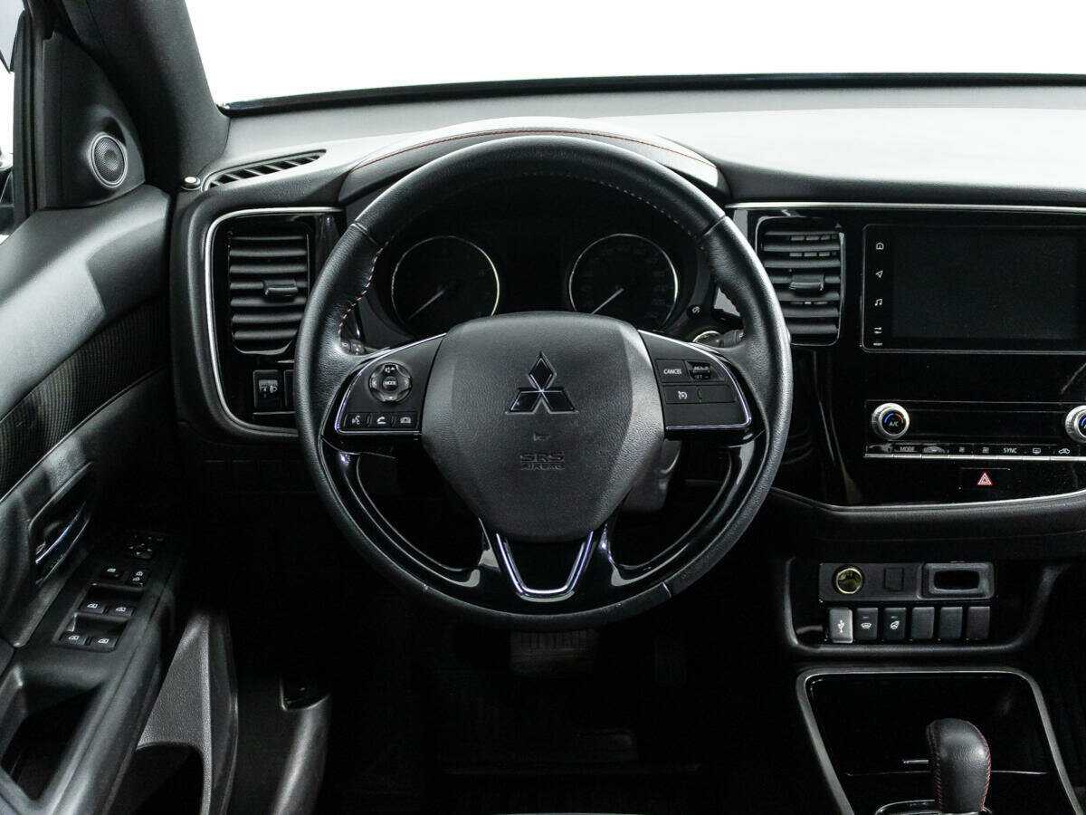 Mitsubishi Outlander б/у, 2021, Вариатор. Фото: #19