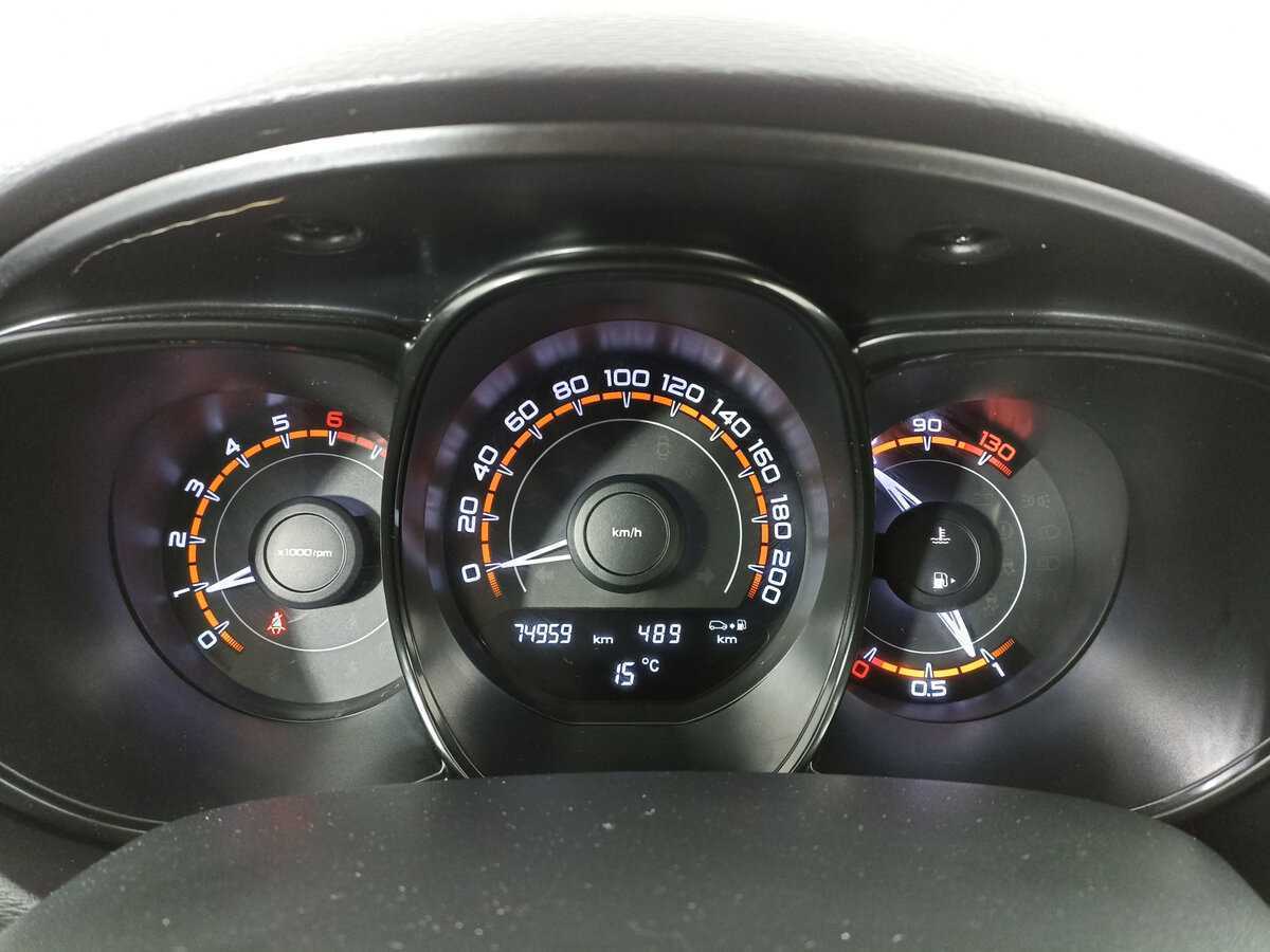 Lada (ВАЗ) Vesta б/у, 2018, Механическая. Фото: #11