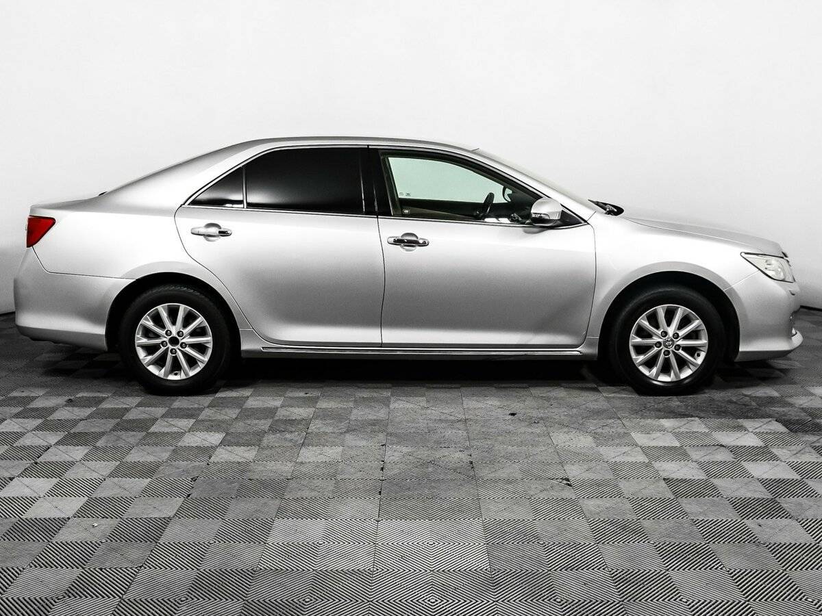 Toyota Camry б/у, 2012, Автоматическая. Фото: #3