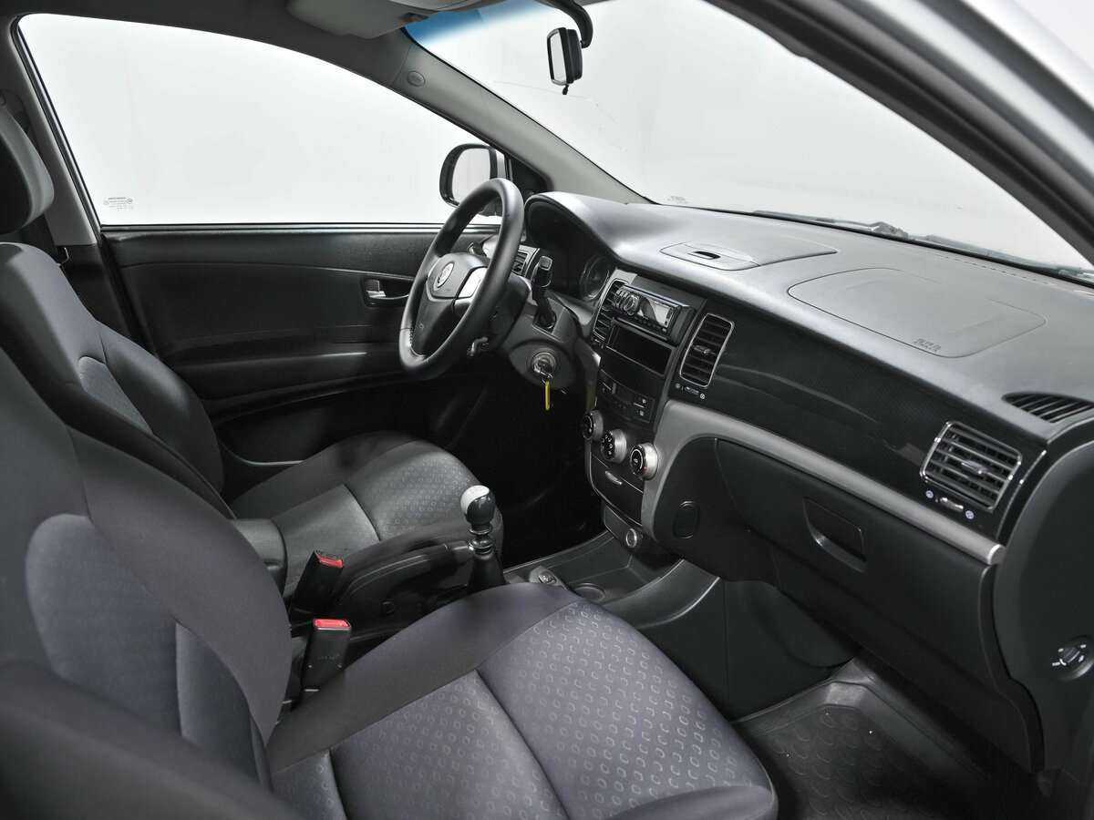 SsangYong Actyon б/у, 2013, Механическая. Фото: #6