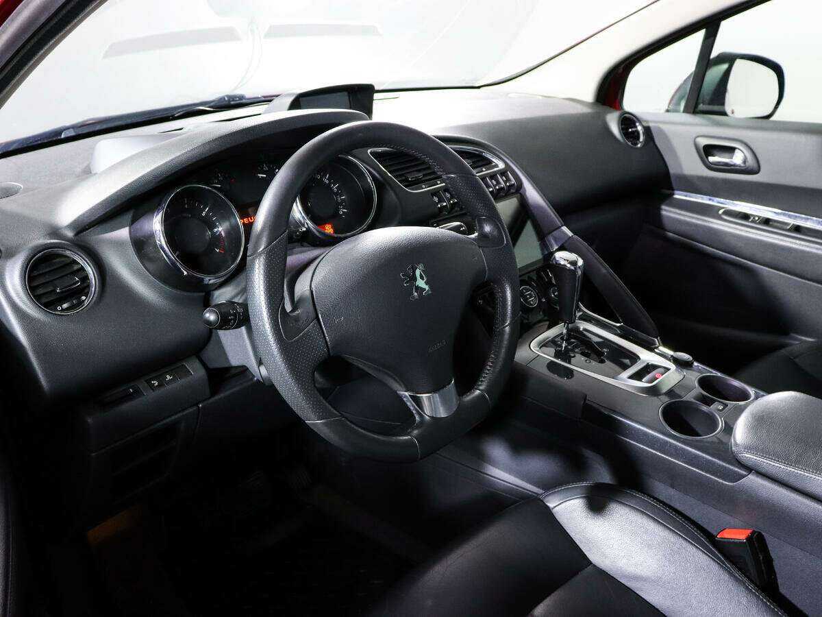 Peugeot 3008 б/у, 2012, Автоматическая. Фото: #11