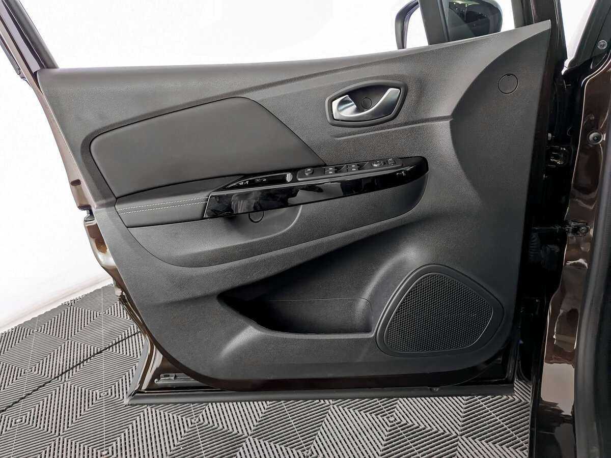 Renault Kaptur б/у, 2020, Вариатор. Фото: #13